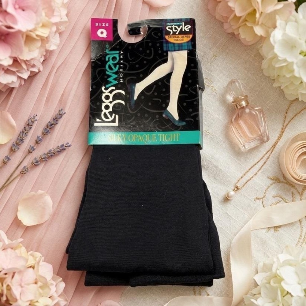 Vintage L'eggs Wear Hosiery Silky Opaque Tights Black Size Q Queen NIP Pantyhose
